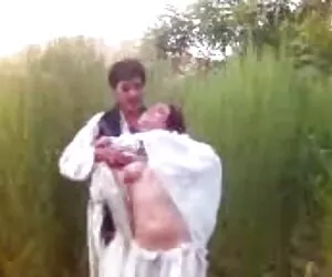Młody makaron pręt w dziurze erotyczne filmy za darmo