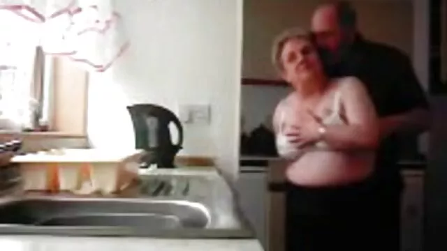 Przystojni, brutalni, trzej erotyka starsze mężczyźni